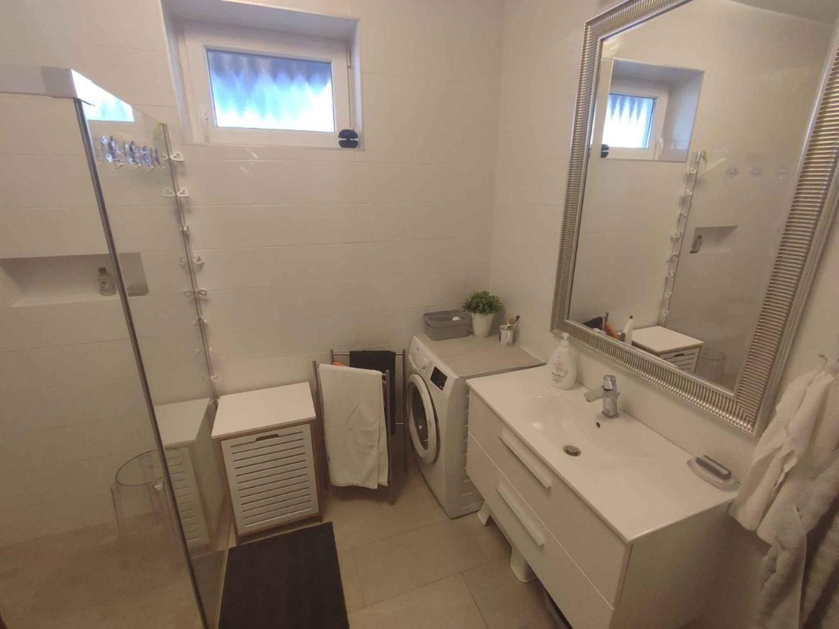 Holiday Home In Balatonboglar 45807 Esterno foto